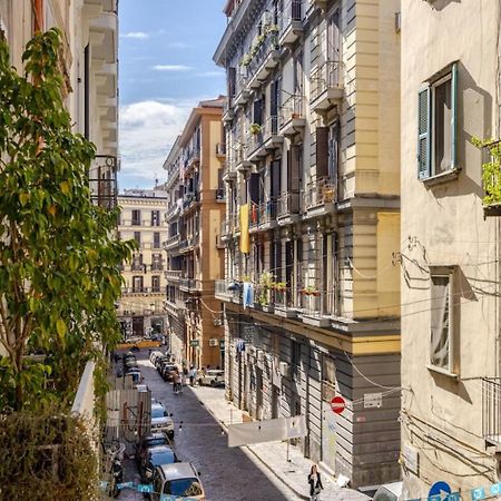 مبيت وإفطار I Colori Di Napoli المظهر الخارجي الصورة